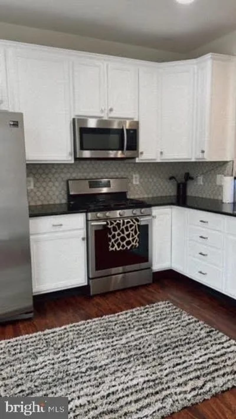 roommates in South Riding Private Room in 3Bed.1Bath - cirtru.com