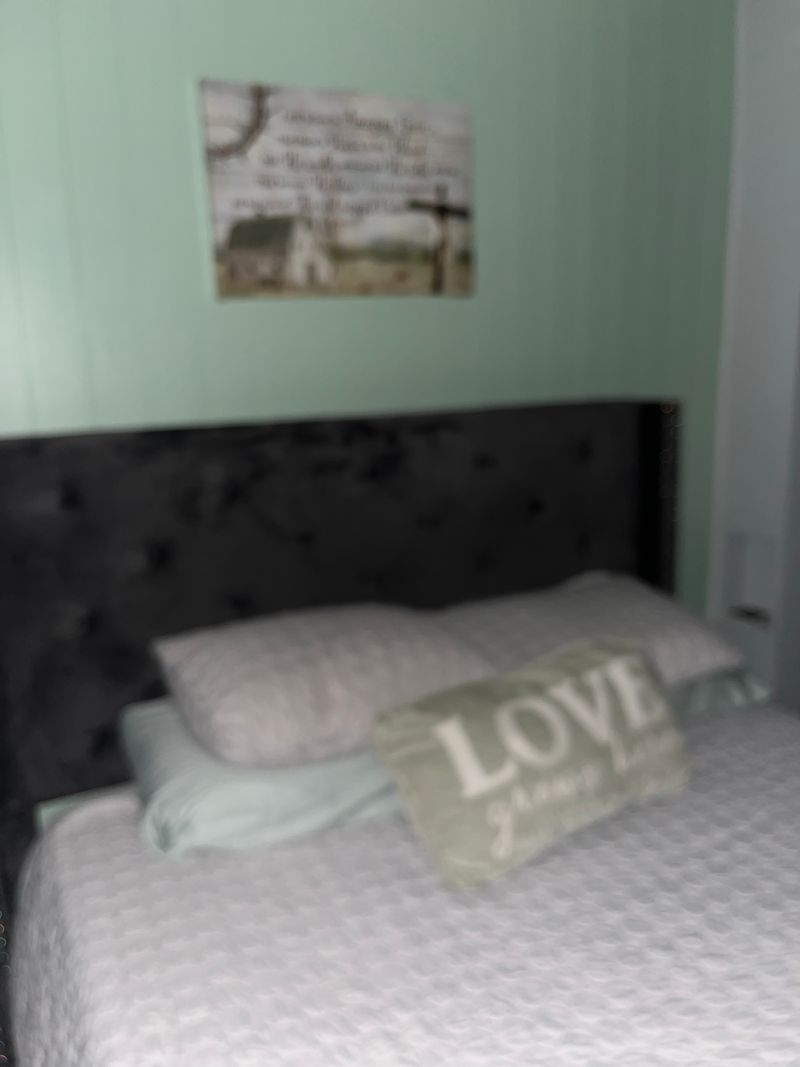 roommates in Montgomery Private Room in 1Bed.2.5Bath - cirtru.com