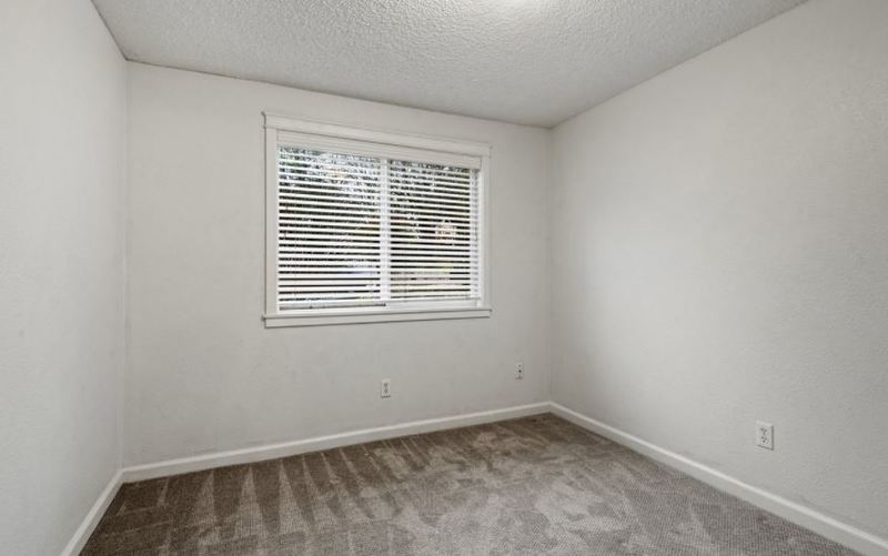 Private Room in 3Bed.2Bath