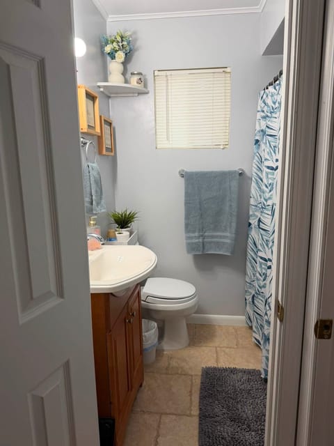 Room3Bed.1.5Bath