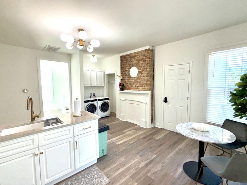 roommates in Undisclosed, Richmond, VA 23222 Live in Highland Park Southern Tip, a 4 minute walk to transit stop 4th + Chestnut (id. 13514) - cirtru.com