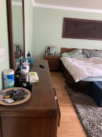 roommates in Long Beach Huge master bedroom with garage - cirtru.com