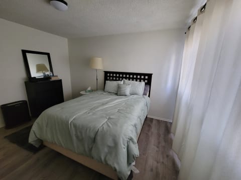 Private Room in 2Bed.2Bath