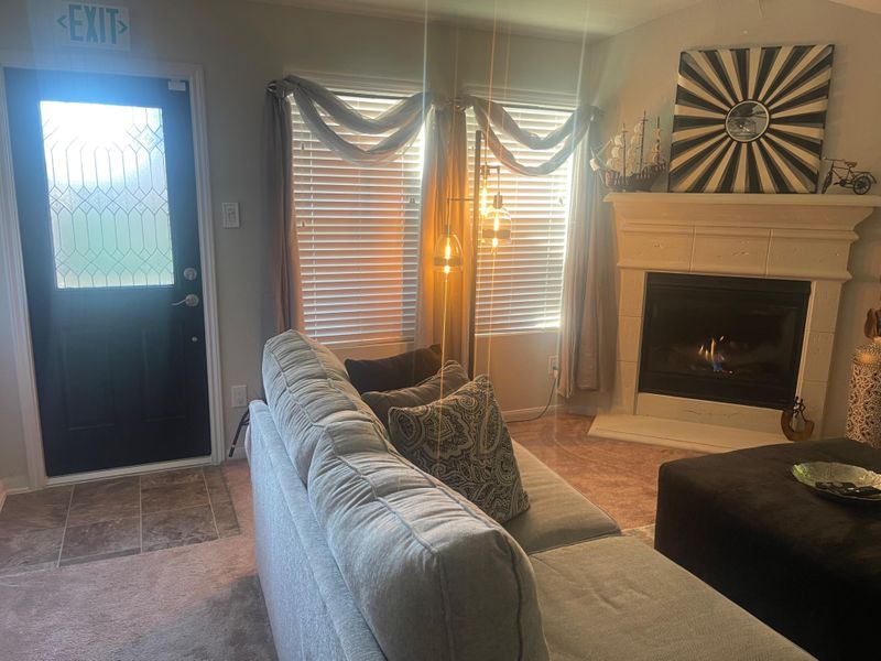 Cozy rooms 10 minutes from Bush airport (id. 21471)