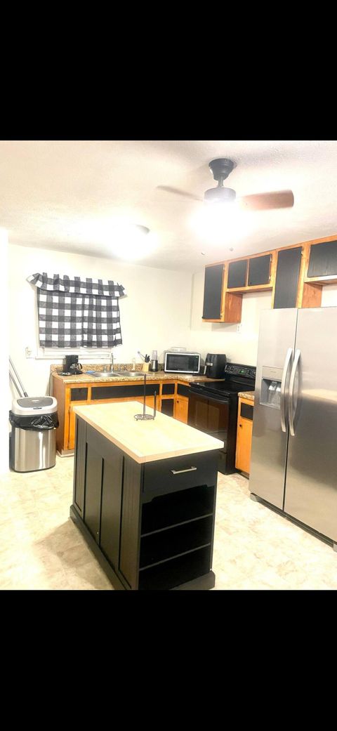 Charming Home  Near College Park Home (id. 13967)