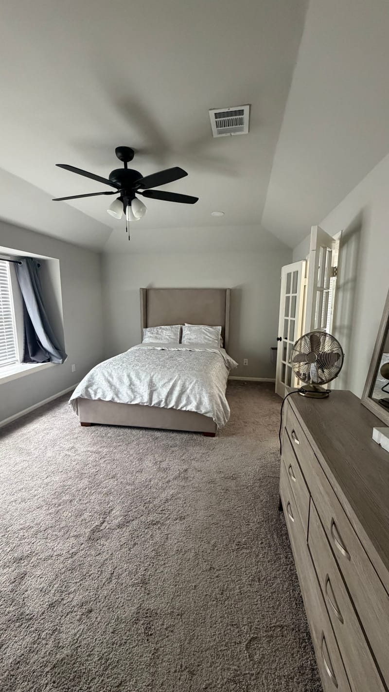 Room3Bed.3Bath