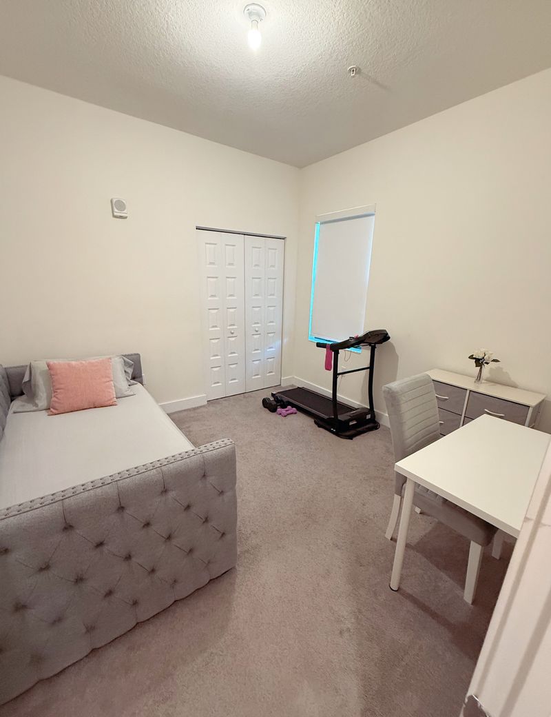 roommates in Doral Private Room in 1Bed.1Bath - cirtru.com