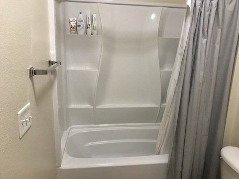 roommates in San Pablo Large 2bed/2bath apartment - cirtru.com
