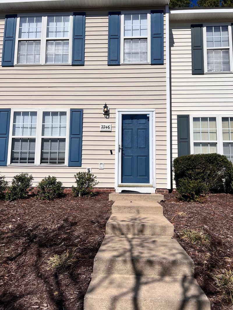 roommates in Raleigh Room2Bed.2.5Bath - cirtru.com