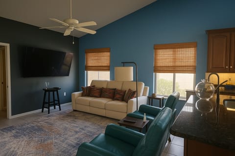 roommates in Parrish Room3Bed.2Bath - cirtru.com