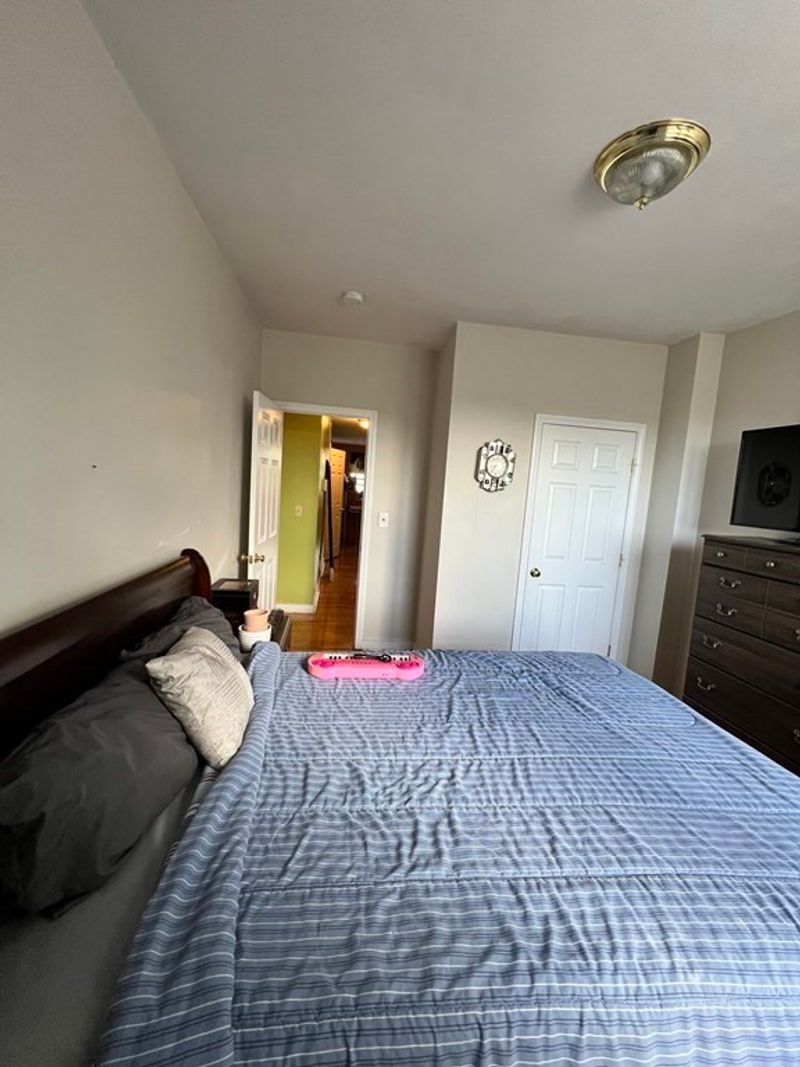 137 Intervale Street, Boston, Massachusetts 02121, United States Cirtru