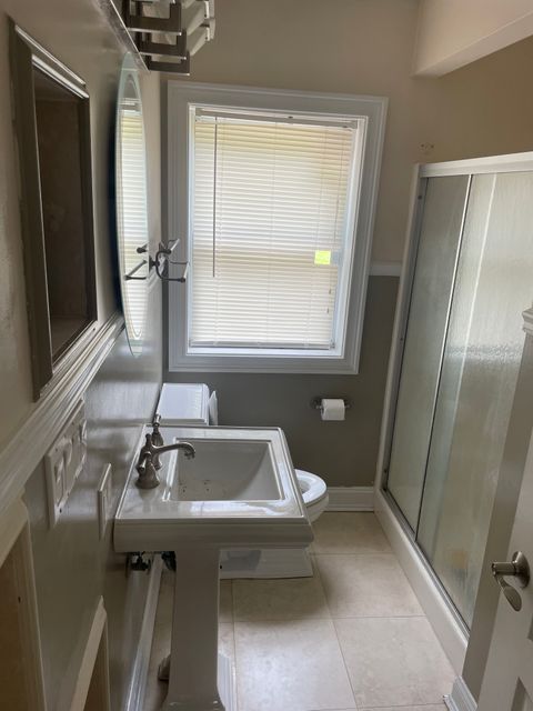 Entire Place 5Bed.2Bath