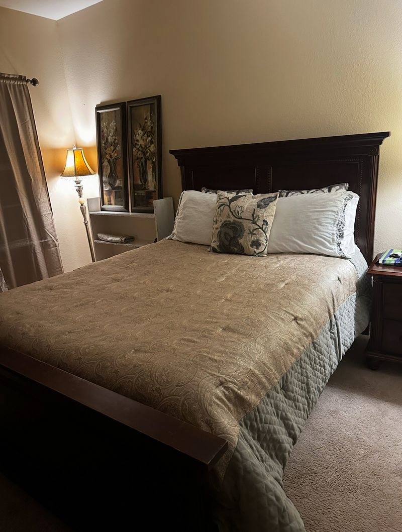 roommates in Davenport Room5Bed.4Bath - cirtru.com