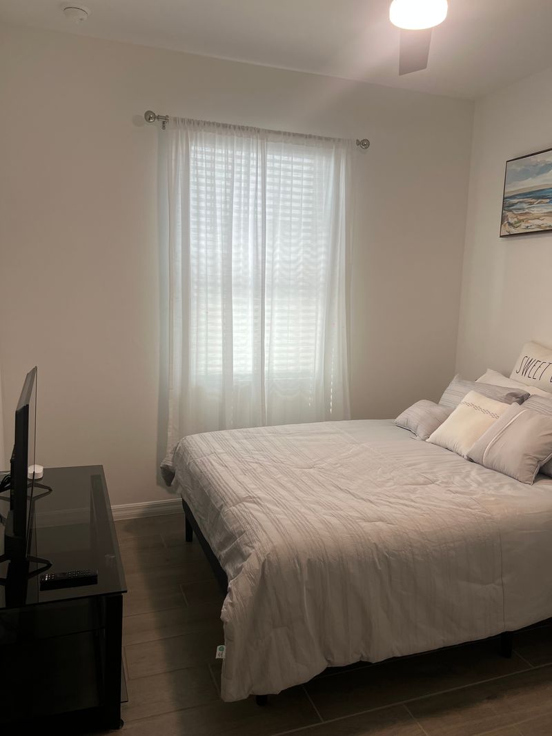roommates in Naples Private Room in 4Bed.3Bath - cirtru.com
