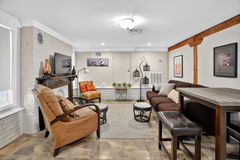 Entire Place 2Bed.1Bath