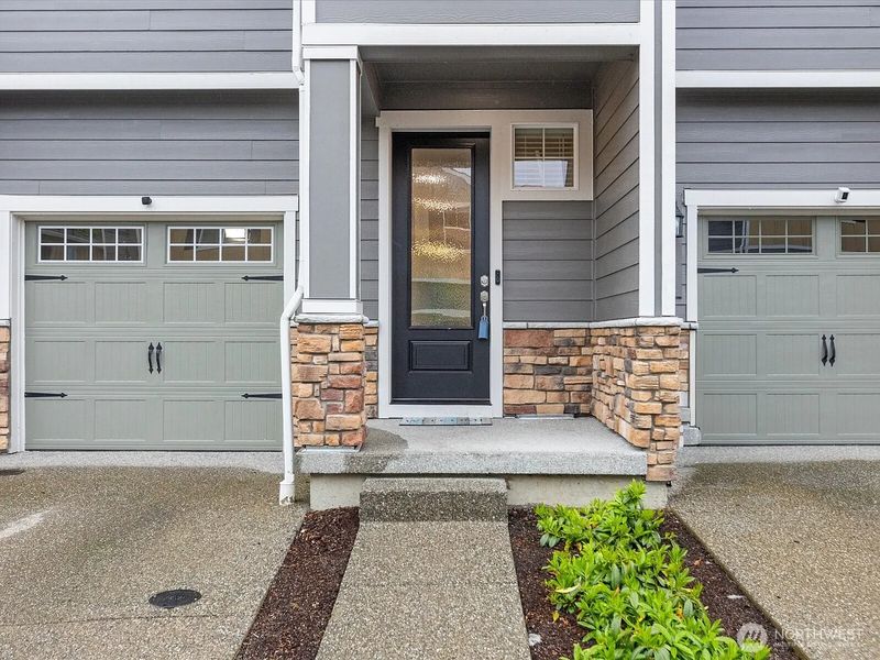 roommates in Arlington Private Room in 3Bed.2.5Bath - cirtru.com