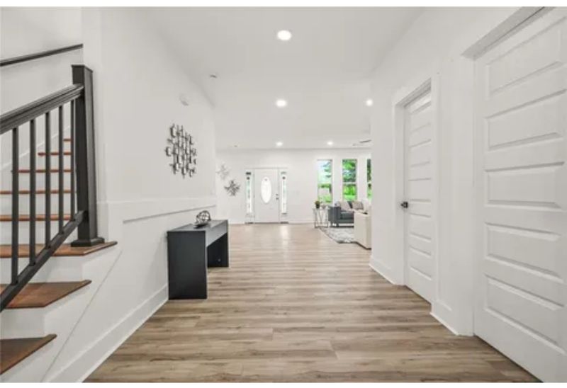 roommates in Forest Park Shared Room in 5Bed.2Bath - cirtru.com