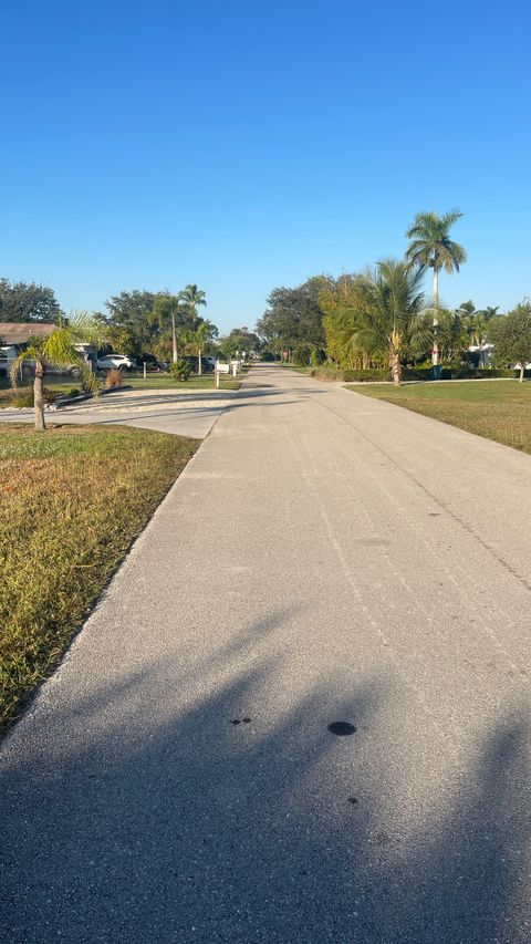 Private Room in 1Bed.1Bath