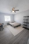 NEW Listing in Live Oaks Square - 6 Week PROMO! Book Now! (id. 28584)