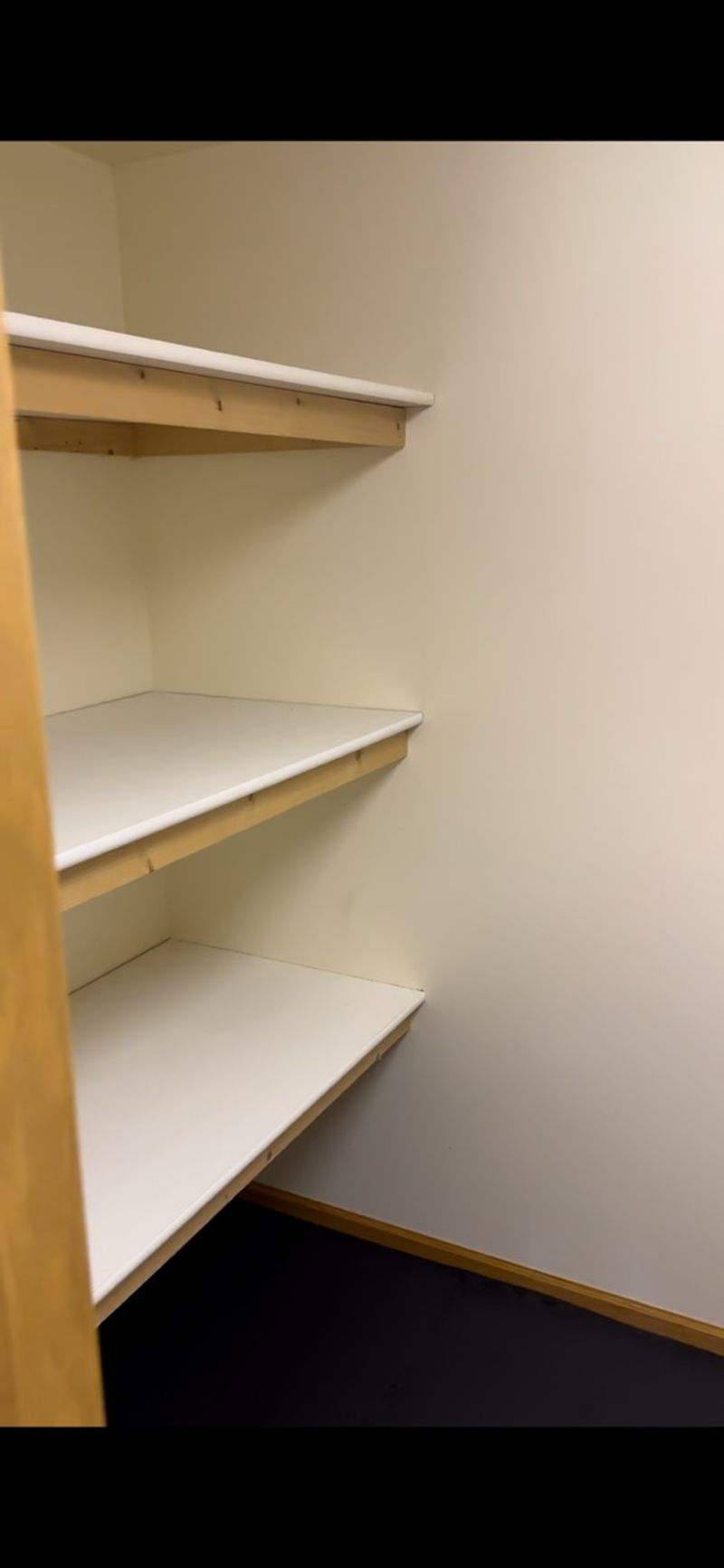 roommates in Brooklyn Park Private Room in 5Bed.3Bath - cirtru.com