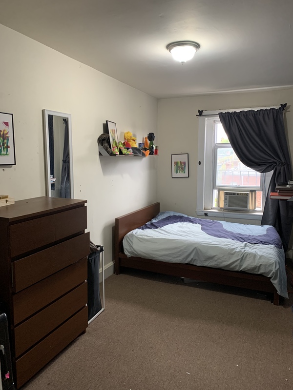 Bed room&office shared with 1