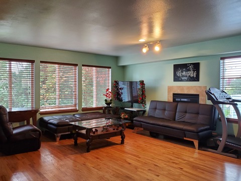 roommates in Seattle One Private and Furnished Room - cirtru.com