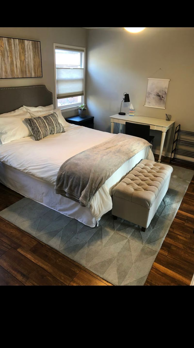 roommates in North Hollywood Private Room in 3Bed.2Bath - cirtru.com