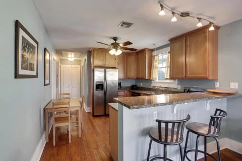 Private Room in 2Bed.2Bath