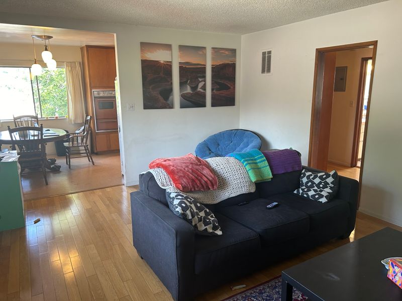 Private Room in 2Bed.1Bath