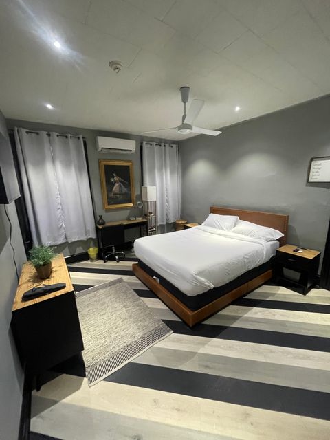Entire Place 2Bed.1Bath