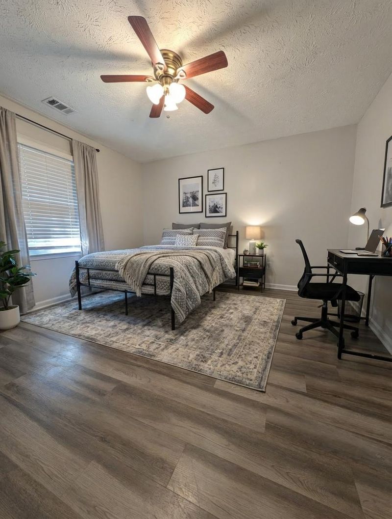 roommates in Undisclosed, Lilburn, GA 30047 Huge Rooms!  Recently Updated  Quiet Cul-de-Sac  2 Fridges + Screened Porch  Near Publix (id. 28393) - cirtru.com