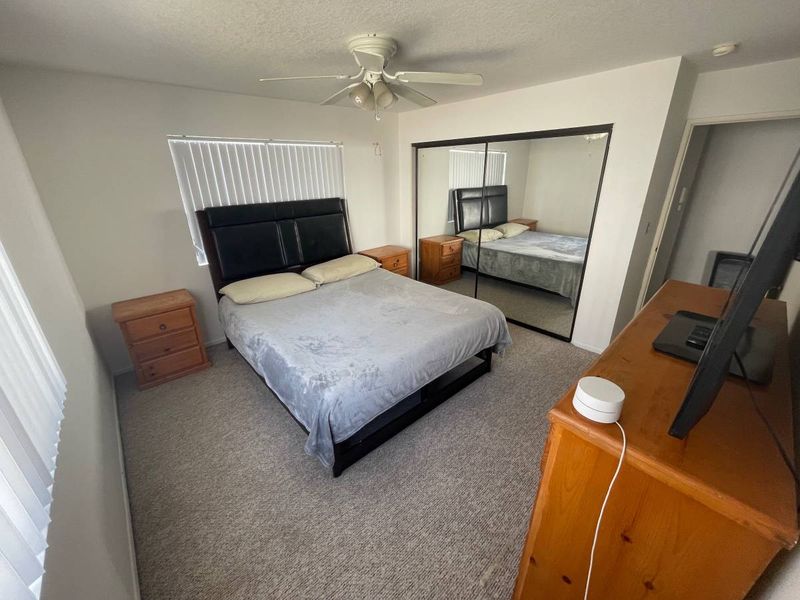 Private Room in 2Bed.2Bath