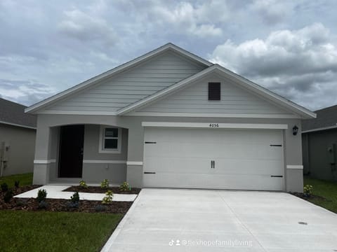 Room3Bed.2Bath