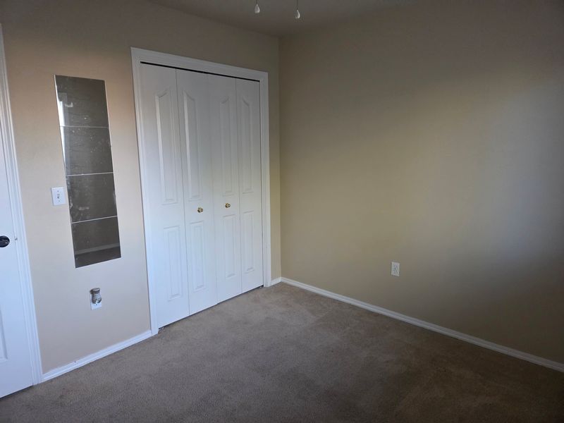 roommates in Meridian Room3Bed.2Bath - cirtru.com