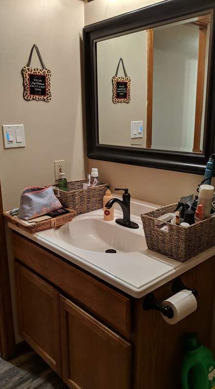 roommates in Bourbonnais 100x100 sqft bedroom + walkin close - cirtru.com