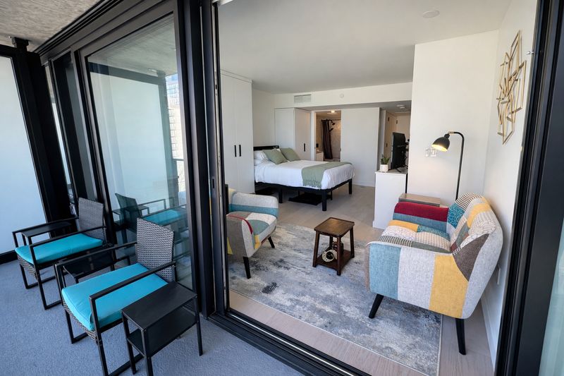 roommates in Seattle Entire Place 1Bed.1Bath - cirtru.com