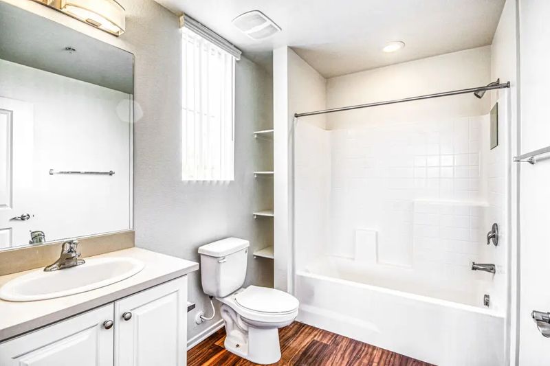 roommates in Riverside Private Room in 2Bed.2Bath - cirtru.com