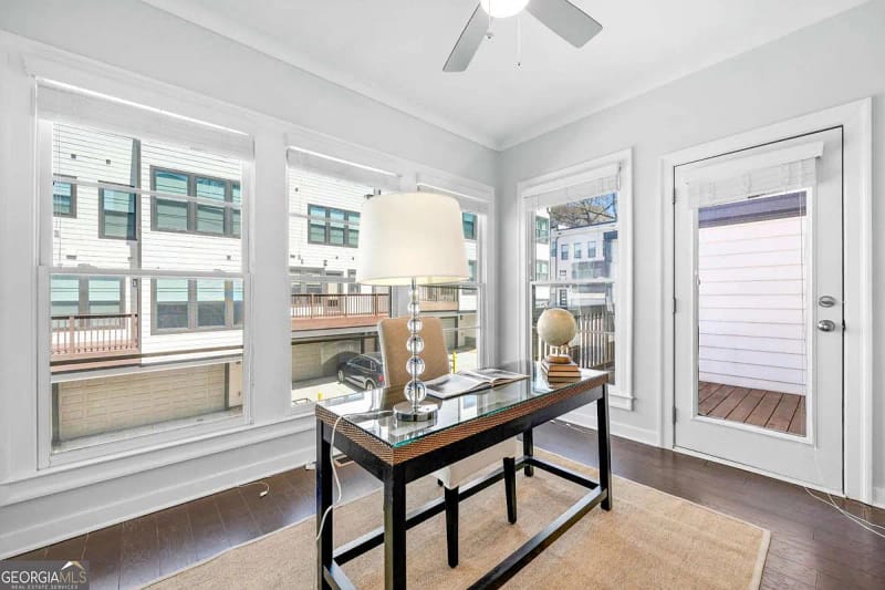 Private Room in 3Bed.3.5Bath