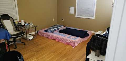 roommates in Edison Private Furnished Room Available - cirtru.com