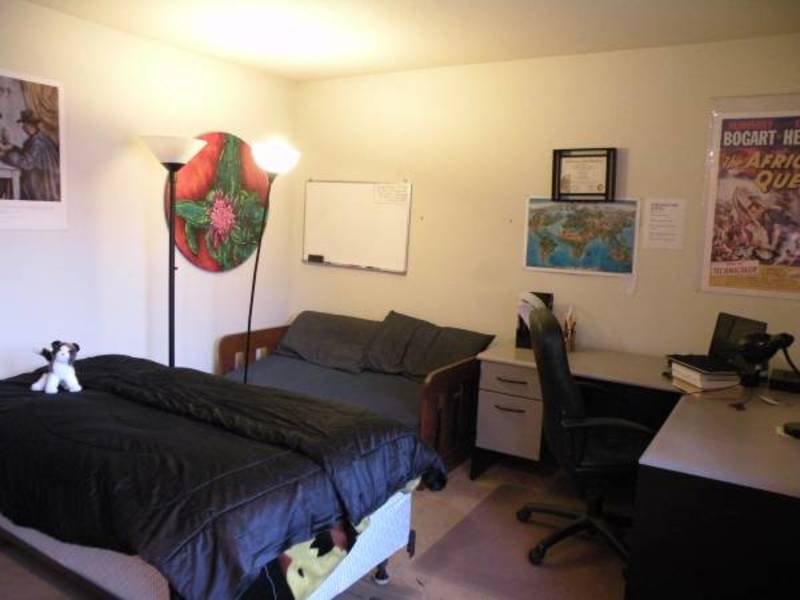 Private Room in 2Bed.7Bath