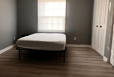 Live in Stonecrest, a 2 minute walk to transit stop Fairington Pkwy @ Rue Fontaine (id. 29338)