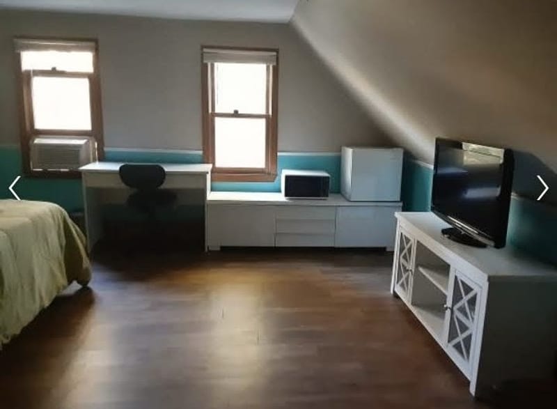 roommates in Londonderry Private Room in 4Bed.1.5Bath - cirtru.com