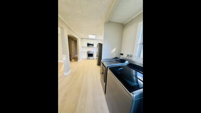 Orlando Home, a 11 minute walk to transit stop Old Winter Garden Rd & S Pine Hills Rd (id. 35470)