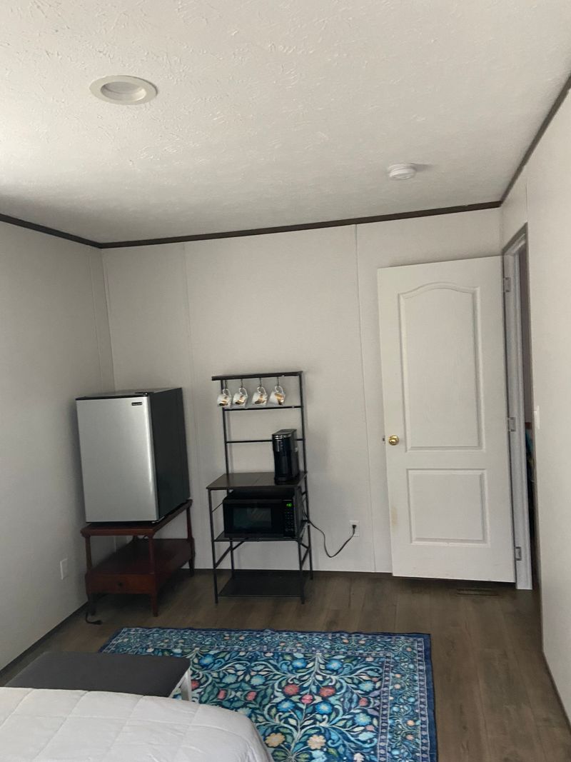 roommates in West Union Private Room in 2Bed.2Bath - cirtru.com