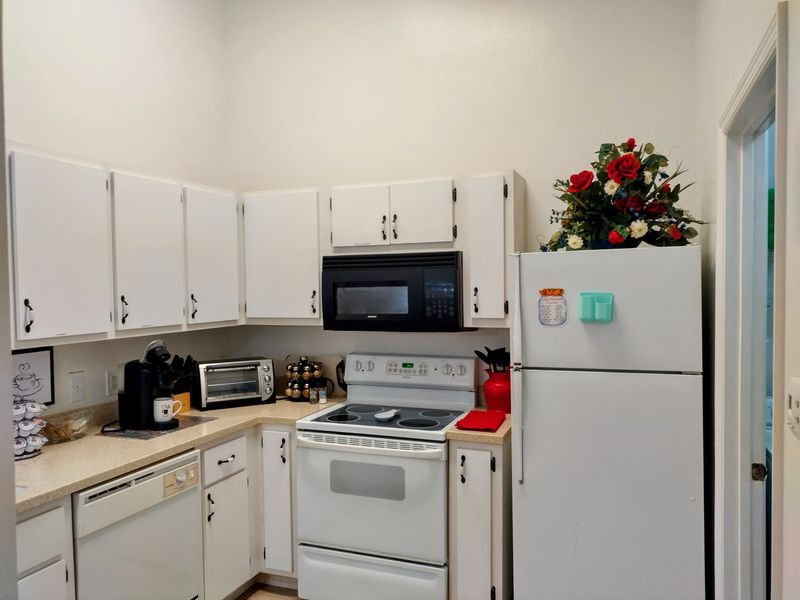 roommates in Gainesville Entire Place 1Bed.1Bath - cirtru.com