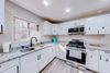 The Perfect Home Base for Discerning Professionals (id. 8329)