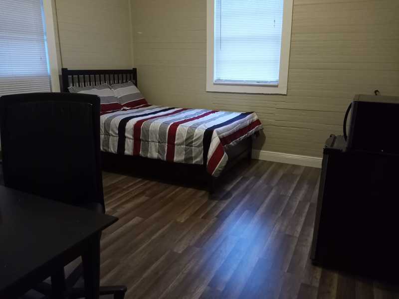 Room1Bed.1Bath