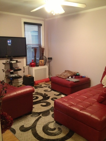 Private Room in 3Bed.1Bath