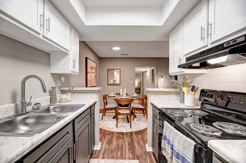 Private Room in 2Bed.1Bath