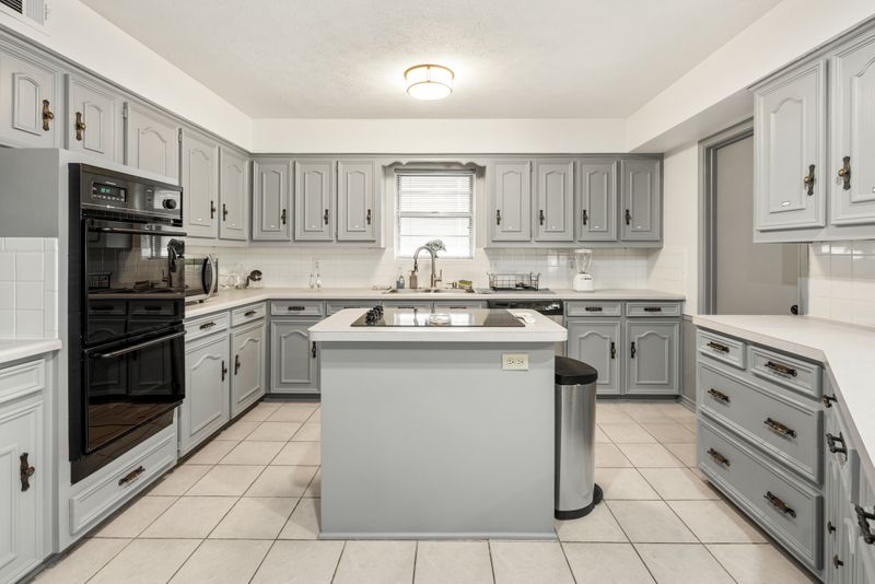 roommates in Richardson Entire Place 7Bed.3Bath - cirtru.com